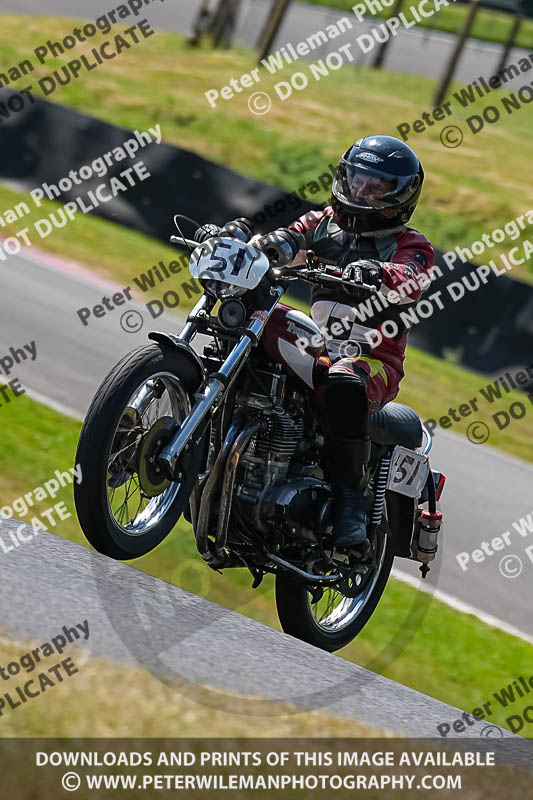 cadwell park;cadwell park photographs;cadwell trackday photographs;enduro digital images;event digital images;eventdigitalimages;peter wileman photography;racing digital images;trackday digital images;trackday photos